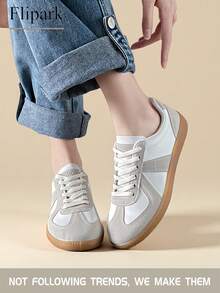 Flipark 1 para damskich trampek casualowych, białe, model 2026, nowość, płaskie buty sportowe, wygodne i modne, odpowiednie do noszenia na co dzień, na imprezy i zawody