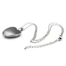 K-Pop Girl Group Heart Necklace Pendant, Cross-Border Popular Anime Cartoon Peach Heart Sweater Chain Accessory