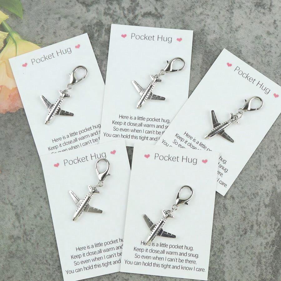 1pc/2pcs/5pcs Silver Airplane Keychain Set, Comes With Pocket Hug Greeting Card, Holiday Gift, Commemorative Gift, Backpack And Car Key Accessories, Good Luck Gift For Friends And Family, Durable, Student Gift, Travel Decor Accessory - Silver - View 1