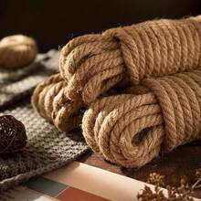 10毫米厚黄色黄麻绳，32.81英尺长，3/8英寸直径，坚固耐用，适用于手工制作、猫抓柱、园艺、农舍装饰、家居装饰等。