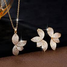 Bộ trang sức 2 món sang trọng, thanh lịch gồm dây chuyền và bông tai hình hoa, hộp quà trang sức cao cấp phù hợp cho kỷ niệm, sinh nhật, dành cho phụ nữ. - T41199 - Xem 15