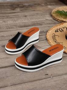 2026 Summer New Thick-Soled Girl's Sandals, Girl's Slippers, Beach Vacation Slippers, Versatile Casual Girl's Shoes, College Student Girl's Sandals, Outdoor Girl's Slippers, Teenage Girls' Shoes, Platform Wedge Girls' Sandals, Teenage Sandals