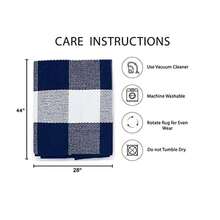 IOHOUZE Buffalo Plaid Checkered Rug 27.5\ X 43\ Front Door Mats, Washable Area Rugs For Front Porch Decor, Spring Summer Welcome Mats Outdoor, Navy White Rug For Farmhouse/Entryway/Home Entrance,One-Size,NavyandWhite24inchx38inchRectangular - 海軍藍和白色 24 英寸 x 38 英寸長方形 - 查看 3
