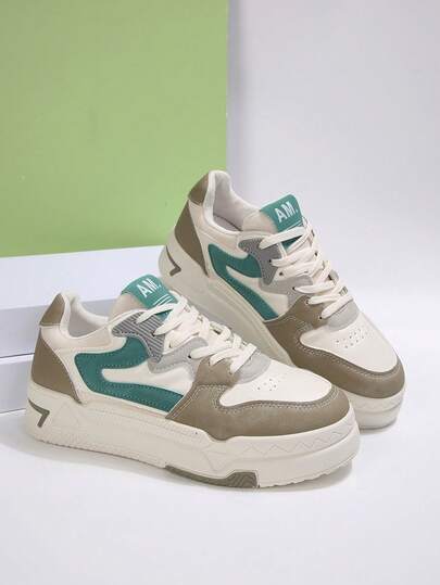 Giày trượt ván học sinh màu xanh lá cây mới mùa xuân 2026, giày thể thao thường ngày đa năng thời trang, phong cách Ins dành cho thanh thiếu niên.