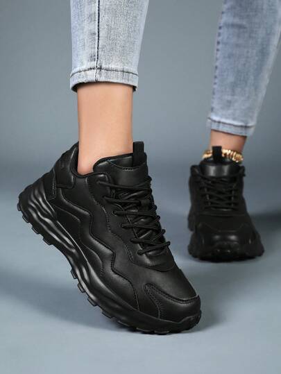 女士透气轻便公路马拉松缓震休闲跑鞋，舒适健身运动鞋，轻便日常越野跑鞋，适合春、夏、秋、冬四季穿着。