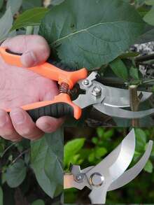 Professional Stainless Steel Pruning Shears - Manual Garden Pruners For Landscaping, Durable And Sharp Bypass Pruning Shears, No Electricity Required - Multicolor - View 3