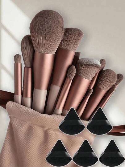 18pcs Makeup Brush Set, Including 5 Black Triangle Powder Puffs (Suitable For Loose Powder) Made Of Crystal Velvet Short Hair, Soft And Highly Adhesive; Also Includes 13 Makeup Brushes, Soft And Fluffy, Professional Makeup Tools Such As Foundation Brush, Powder Brush, Eyeshadow Blending Brush, Etc.,Giveaways
