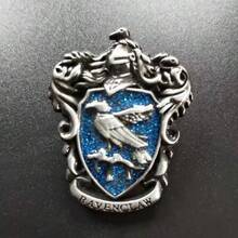 Warner Bros 1枚哈利波特学院胸针，格兰芬多、斯莱特林、霍格沃茨，金属材质，角色扮演别针