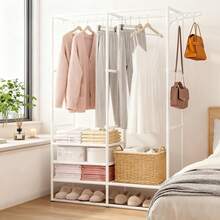 1个加固金属衣架+加厚挂钩组合，独立结构节省空间，光滑涂层防刮耐磨，无需复杂工具即可快速组装，黑色时尚外观搭配各种装饰风格，可收纳衣物、鞋子、配饰等，适用于92种场景，68种家庭推荐使用，承重力强，稳固不晃动，保持空间整洁有序。