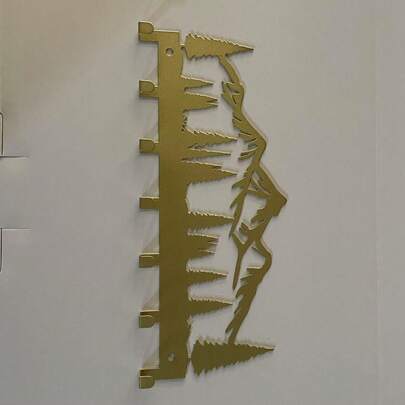 Gold Key Hanger, Wall-Mounted Metal Art Decor And Storage Rack, Multi-Functional Organizer For Kitchen And Living Room, Stylish Entryway Accent With Durable Metal Build, Space-Saving Key Holder And Decorative Rack For Home Organization, Versatile Wall Jewelry Holder And Small Item Storage Solution, Perfect For Organizing Mail, Keys, Receipts, Accessories, And Small Gadgets; Enhances Room Aesthetics With A Modern Silhouette; Easy To Install With Included Mounting Hardware; Strong Metal Construction For Daily Use; Ideal Gift Idea For Housewarming And Wedding Decor