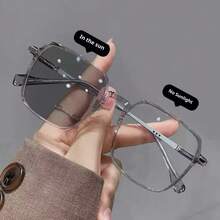 1pc Women's Fashion Casual Square Frame Glasses, Classic Minimalist Design, Photochromic - Multicolor - View 3