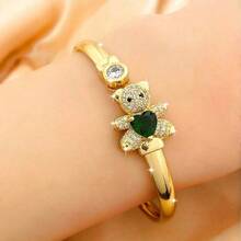这款时尚可爱的绿色小熊锆石开口手镯是送给您爱人和母亲的珠宝礼物，也是日常佩戴的热门配饰。 - 綠色 - 查看 6