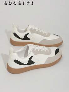 Women's New Lightweight Comfortable Casual Outdoor Skateboard Shoes - White - View 1