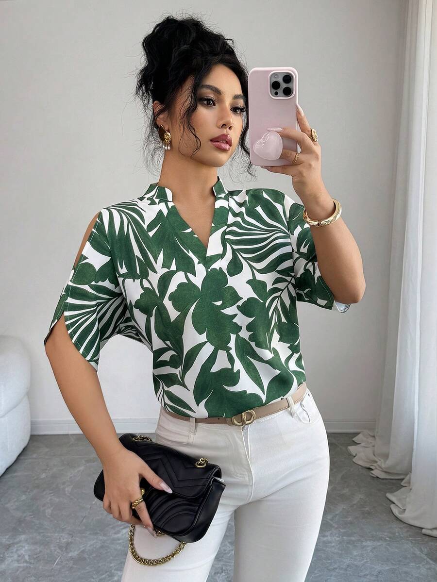 Women's Casual, Elegant & Versatile Daily Blouses With All-Over Leaf Prints – Perfect For Vacation, Travel, Spring & Summer, And Valentine's Day - Green - View 1