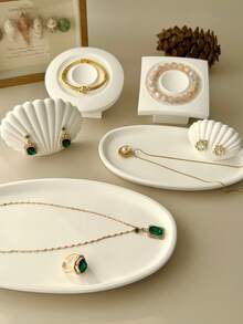 Minimalistisches weißes Schmuckaufbewahrungsset - Muschel-/Oval-/geometrisch geformte Schalen, geeignet für Schminktisch, Schreibtisch, Kleiderschrank, multifunktionaler Präsentationsständer für Ringe, Ohrringe, Halsketten, Armbänder, kleine Accessoires - Verschiedenfarbig - Übersicht 7