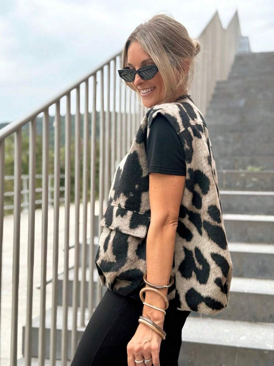 Plus Size Women Elegant Leopard Print Zip-Up Sleeveless Knitted Vest Jacket, Autumn/Winter Vacation Spring