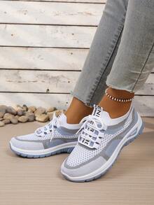Women's Breathable Knit Sneakers, Soft Sole Lightweight Casual Shoes, Color Block Comfortable Versatile Running Shoes, Spring/Summer - White and Blue - View 3