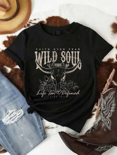 Áo thun nữ cỡ lớn phong cách vintage miền Tây hoang dã "Wild Soul" với họa tiết hoa, kiểu retro.