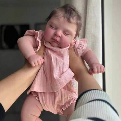 Muñeca Reborn de Recién Nacido - 18 Pulgadas Durmiendo, Apariencia Realista, Cuerpo Suave de Tela y Accesorios de Alimentación, para Niños de 3 Años y Más
