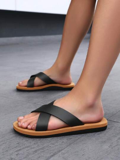 HISQIM 男士瑜伽垫皮革交叉绑带凉鞋，带足弓支撑和舒适缓震，适合步行、室内外穿着，易于穿脱。