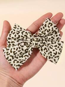 2pcs Leopard Printing Hair Bows For Sweet Baby Girls Brown Leopard Fabric Bow Hair Clips Fashion Bows Hairpins Soft Ribbon Alligator Clips Funky Girls Casual Autumn Winter Hair Barrettes Baby Hair Accessories. - Multicolor - View 8
