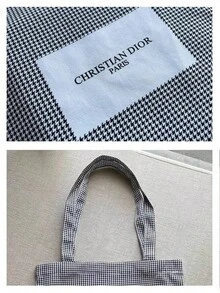 Dior Classic Black & White Houndstooth Canvas Tote Bag, Large Capacity Women's Shoulder Handbag, Fashion Versatile, Brand Bag, Durable Commuter Bag, Suitable For Travel, Shopping And Daily Use, Fashionable Casual Shoulder Bag, Spacious Interior, Essential Item For Luxury Fashion Enthusiasts