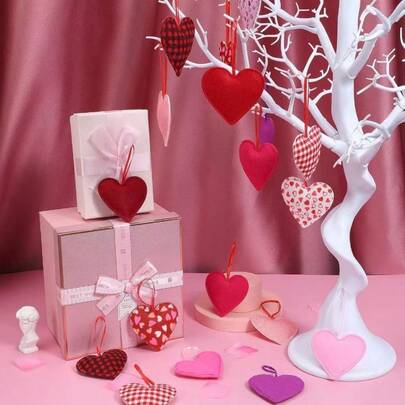 6pcs Random Color Heart Shaped Hanging Decor, 3D Felt Ornaments For Wedding, Holiday Party, Valentine's Day