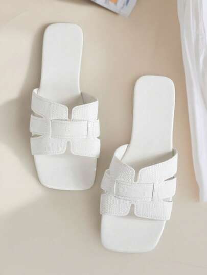 1 Pair Summer New Plus Size Strap Slide Flat Sandals, Fashion Minimalist Style Suitable For Outdoor Casual, Beach, Vacation, And Indoor Home Wear, Lightweight Flat Square Toe White Women Slippers