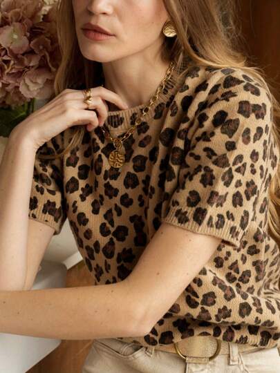 Women's Plus Size Vintage Leopard Print Short Sleeve Knit Sweater, 2026 Crew Neck Slim Fit Pullover, Chic Streetwear & Daily Wear Vacation Spring