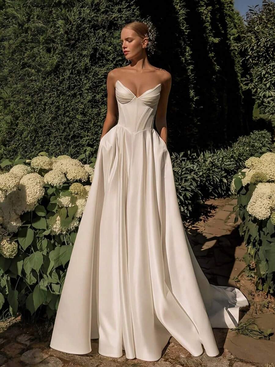 Elegant Sexy Strapless Corset Basque Waist Satin A Line Formal Bridal Dress Registration Wedding Dress For Bride,Bridal Fashion,Evening Party Dress Bridal Gowns,Romantic Church Ceremony Wedding Dress,Suitable For Wedding,Party,Singles' Party,Vacation,Bride,Formal Occasions,Dinner Dress,Prom Dress,Homecoming Dress,Cocktail Party - 白色 - 查看 1