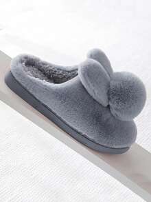 时尚兔耳装饰防滑保暖毛绒拖鞋，适合儿童和青少年