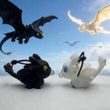 How to Train Your Dragon 1pc Toothless Night Fury Bubble Blower Keychain, Creative Backpack Pendant, Cute Collectible Figurine - Multicolor - View 9