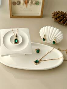 Minimalistisches weißes Schmuckaufbewahrungsset - Muschel-/Oval-/geometrisch geformte Schalen, geeignet für Schminktisch, Schreibtisch, Kleiderschrank, multifunktionaler Präsentationsständer für Ringe, Ohrringe, Halsketten, Armbänder, kleine Accessoires - Verschiedenfarbig - Übersicht 3