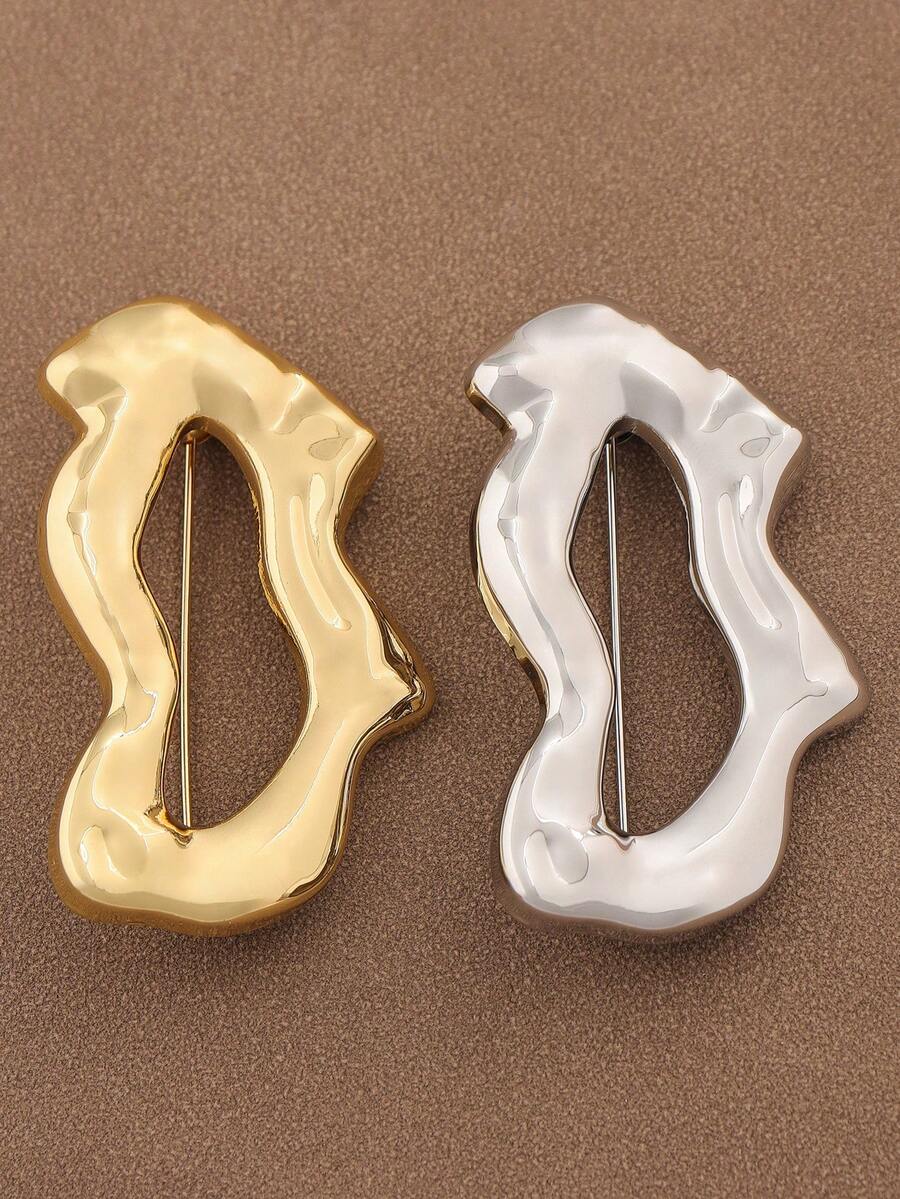 1pc Fashionable Silver & Gold Alloy Lip Shape Brooch Pin, Lips Open Mouth Brooch Pin Suitable For Women's Daily Wear - Gold and Silver - View 1