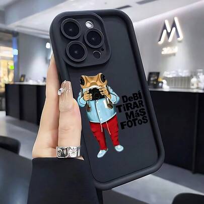 16、15、14、13、12 Pro Max、Mini XR/Xs/X 7/8 Plus用ケース - B-Bad&amp;B-BunnyS：ソフトTPU耐衝撃ケース、日常使用、急速充電、ポップカルチャーをテーマにした、耐久性と耐性のある素材、スタイリッシュな保護。人気の男性ミュージシャンのファンや若い大人に最適です。