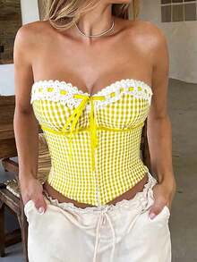 Áo croptop kiểu corset lấy cảm hứng từ ba lê của Yuwenier, với họa tiết ren hoa thêu lỗ kim loại và nơ satin tương phản, lý tưởng cho ngày Valentine và buổi hẹn hò. - Màu vàng - Xem 3