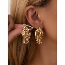 Asymmetrical Leaf Drop Earrings – Vintage Minimalist Metal Design, Versatile Women's Accessory For Parties & Everyday Grace - 金黃色 - 查看 2