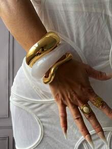 Bộ 3 vòng tay charm, vòng tay màu vàng, vòng tay bản rộng, vòng tay dày, bộ vòng tay, món quà thích hợp dành cho nữ. - Nhiều màu - Xem 2