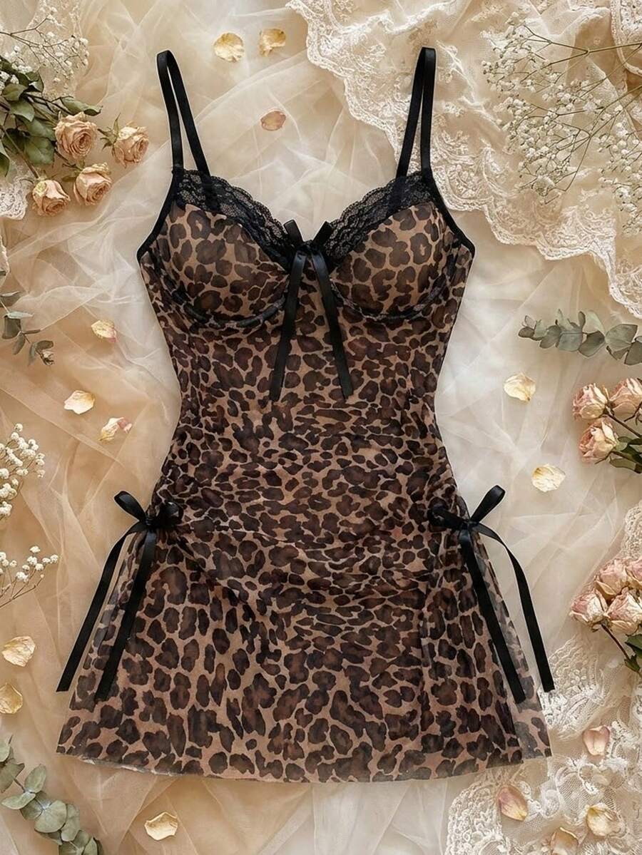 Camisón corto y sexy con estampado de leopardo, tela de encaje, diseño de doble abertura y tirantes ajustables, lencería sexy - Estampado de leopardo - Ver 1