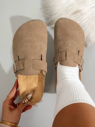 女士宽楦休闲纯色绒面革搭扣平底拖鞋