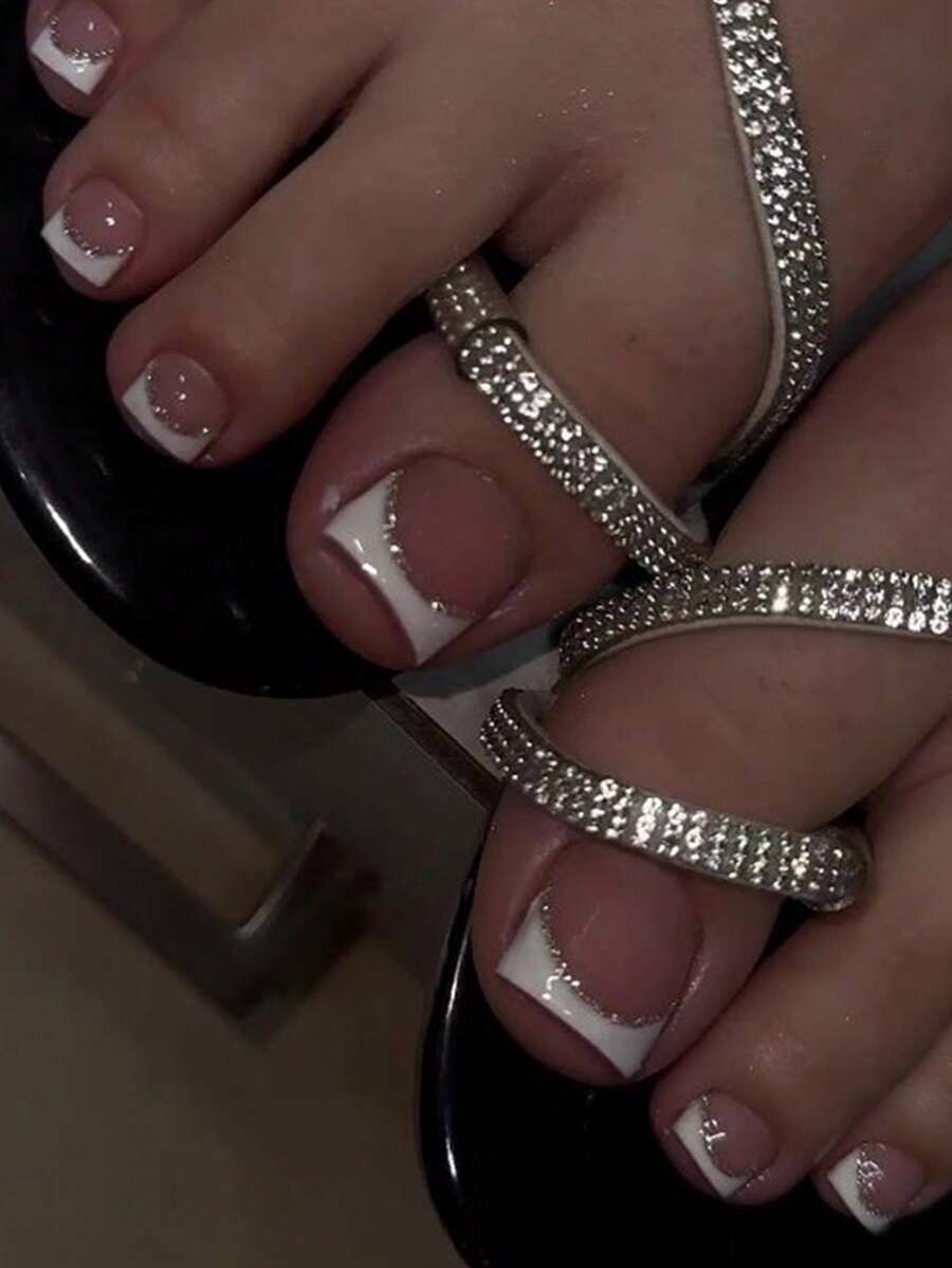 Bộ 24 móng chân giả màu trắng kiểu Pháp, móng chân đính ngọc trai lấp lấp lánh, bộ móng chân vuông ngắn tối giản, bao gồm 1 miếng dán và 1 dũa móng mini, thích hợp sử dụng hàng ngày. - Nhiều màu - Xem 1