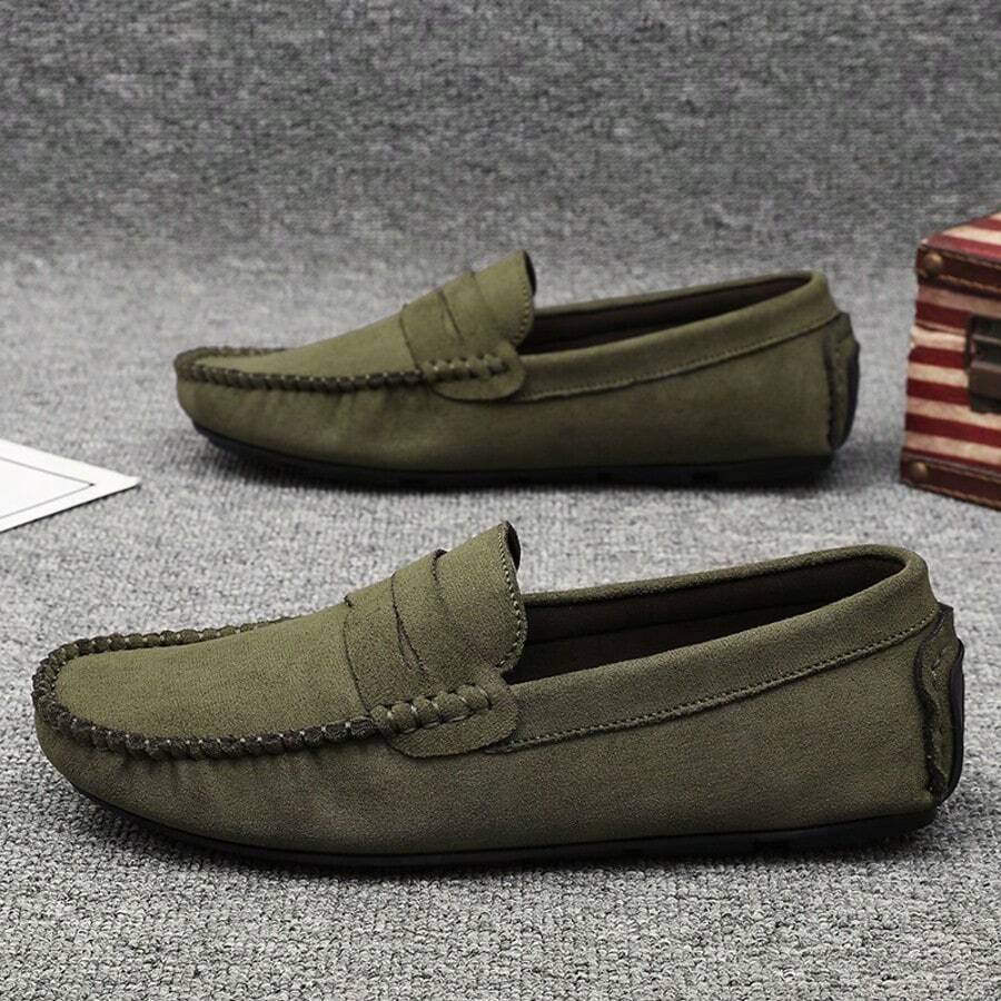 1 Pair Men's Casual Slip-On Loafers, Soft Sole Moccasin Shoes - Dark Green - View 1