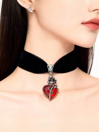 1 pieza Collar ajustable de terciopelo negro con corazón rojo de rosa gótica, adecuado para mujeres, estilo Y2K, gran regalo para el Día de San Valentín, accesorio para fiestas
