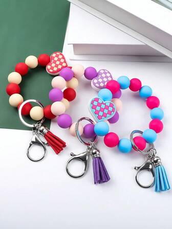 1pc Cute Heart Checkerboard Beaded Silicone Bracelet Keychain With Tassel Pendant, Heart Keychain, Short Women Bracelet, Gift For Friends, Family, Birthday, Valentine's Day