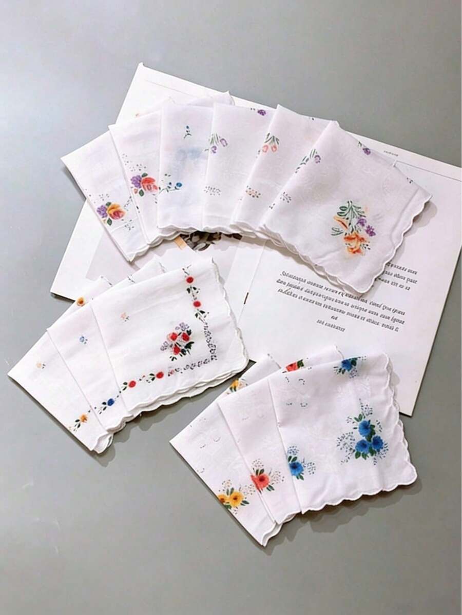 1/4 Piece Women's Handkerchief, Vintage Style Bandana, 11 Inch Floral Pattern, Wavy Edged Design, Embroidered Craft, Suitable For Tea Parties, Weddings And Other Occasions