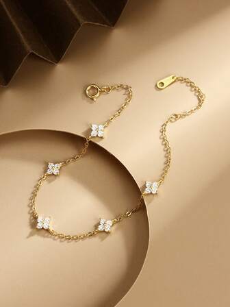 1条S925纯银四叶草花朵锆石手链，简约清新，百搭，适合送给母亲、女友、朋友、情侣，日常佩戴，精致礼品，独特设计的女士珠宝配饰