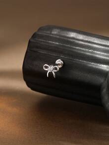 SereneSpark 1pc Moissanite Star Stud Earrings, 925 Sterling Silver, Hypoallergenic, Flat Back Cartilage Earrings, 18K White Gold Plated, Suitable For Daily Wear, Wedding, Party, Engagement, Exquisite Jewelry - White Gold - View 3