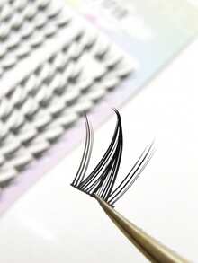 100pcs Sunflower Thick Charming Cluster Lashes False Eyelashes, Natural Cartoon Naughty C-Curl Eyelash Extensions - B - View 4