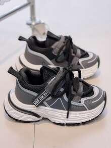 1双婴儿运动鞋，透气网眼鞋面，魔术贴+鞋带设计，方便穿脱，加厚防滑鞋底，时尚厚底鞋型，轻便舒适，适合全天穿着，适合日常场合。 - 黑色 - 查看 2