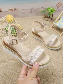 1双女童夏季休闲凉鞋，时尚针织，多功能厚底，魔术贴设计，轻便舒适，适合日常、度假、上学穿着的坡跟凉鞋